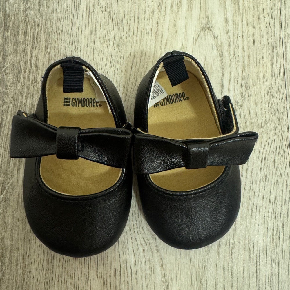 Gymboree Black Baby Girl Shoes with Bow